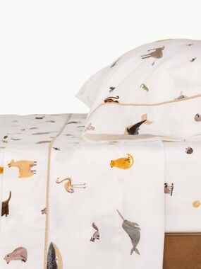 GATHRE NWT Menagerie Zoo Animals Sheet Set -Full
